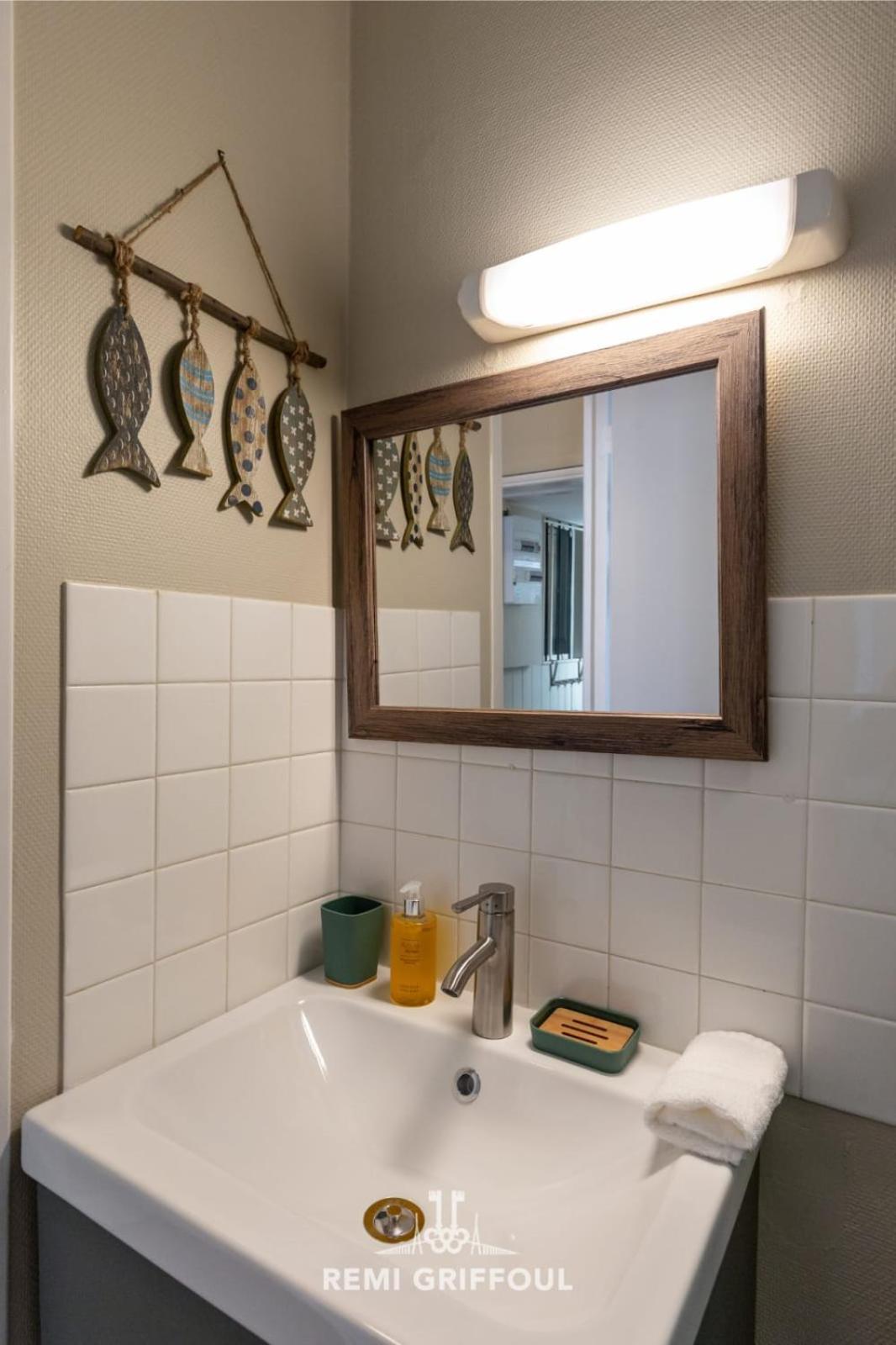 Emeraude Cozy Nest 3 Heart Of Historic District 2 Guests Онфлер Екстер'єр фото